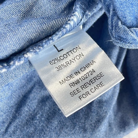 HESTER & ORCHARD Womens L Blue Chambray Lace Ruffle Sleeve Ribbon Tie Back Top - Picture 9 of 10